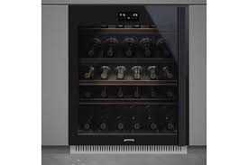 Smeg CVI638LWN3 Wine Cooler